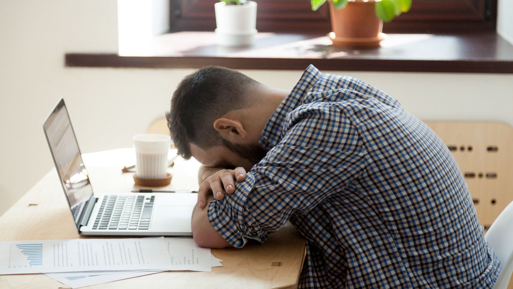 This Is Why You Feel Tired All The Time (And How To Combat It ...