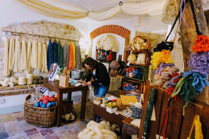<p>AquiLANA shop in Santo Stefano di Sessanio</p>