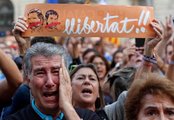 Emotional scenes in Barcelona.