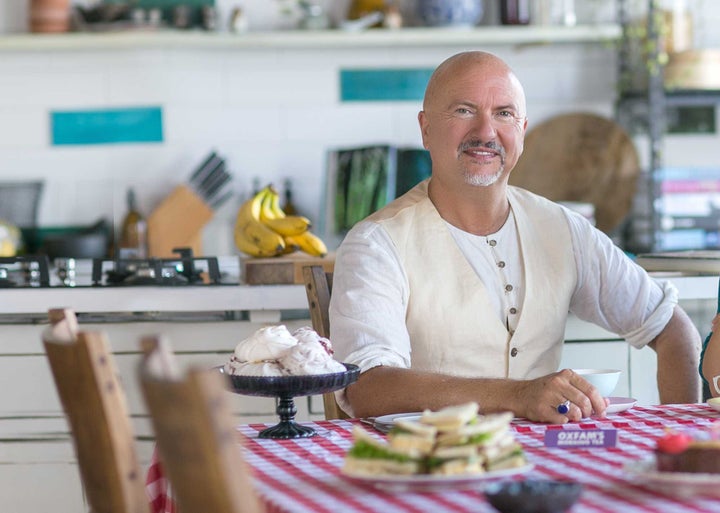 <p>LAUNCH Innovator Chef Rob Oliver is the Founder of Pacific Island Food Revolution (PIFR)</p>