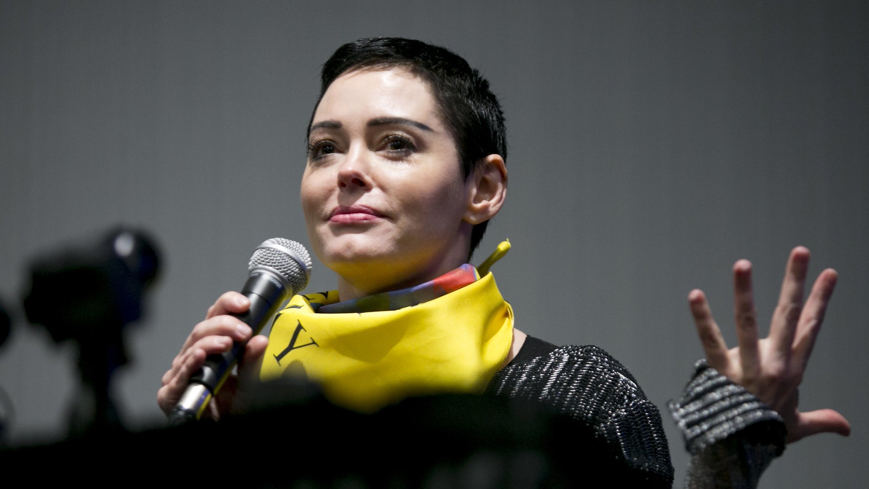 Rose McGowan Offered 1 Million In Harvey Weinstein Hush Money Report