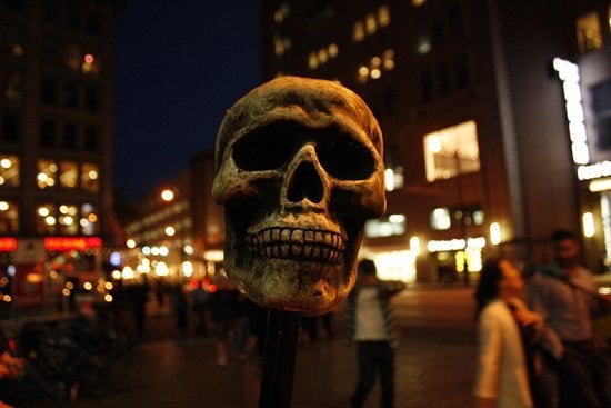<p>Photo credit: <a href="https://www.ghostlyvancouvertours.com/" target="_blank" role="link" rel="nofollow" class=" js-entry-link cet-external-link" data-vars-item-name="Ghostly Vancouver Tours" data-vars-item-type="text" data-vars-unit-name="59f4903be4b05f0ade1b5790" data-vars-unit-type="buzz_body" data-vars-target-content-id="https://www.ghostlyvancouvertours.com/" data-vars-target-content-type="url" data-vars-type="web_external_link" data-vars-subunit-name="article_body" data-vars-subunit-type="component" data-vars-position-in-subunit="3">Ghostly Vancouver Tours</a></p>