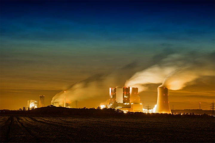 <em>Energy Secretary Rick Perry proposes artificially propping up coal and nuclear power plants.</em>