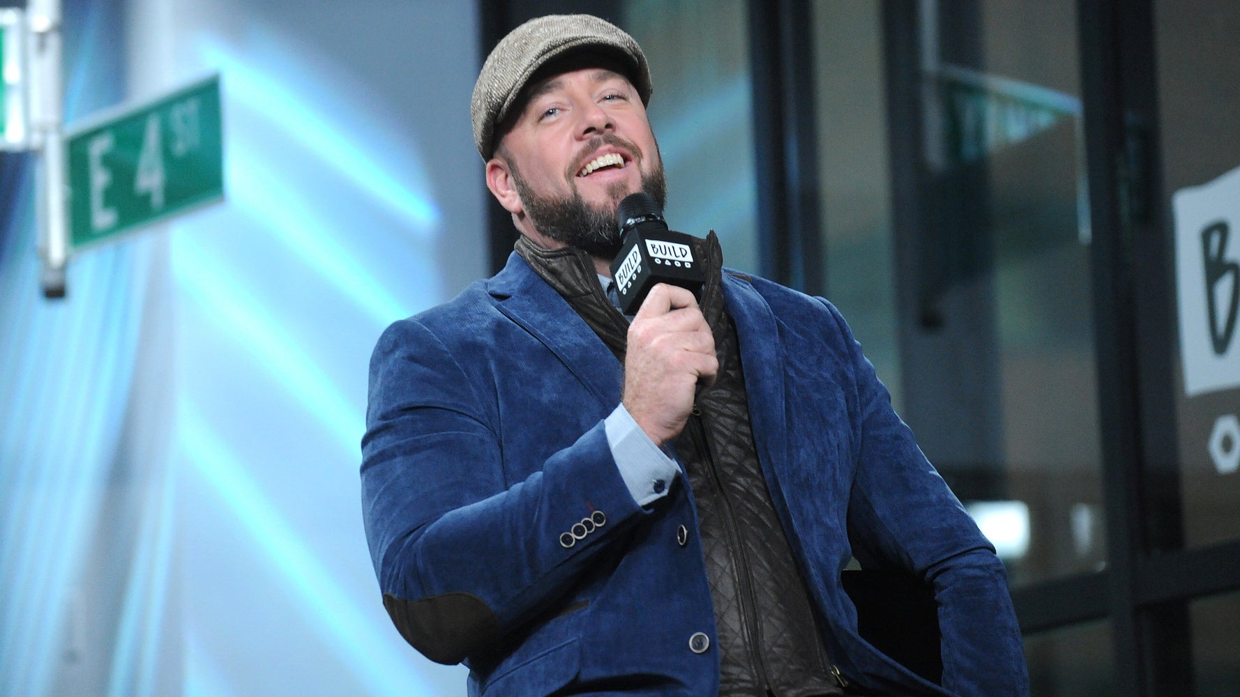 Why Chris Sullivan Isn’t Surprised By Outrage Over His 'This Is Us' Fat ...