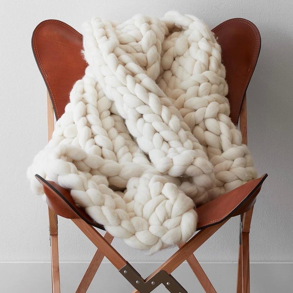 Here S Where You Can Buy Chunky Knit Blankets And Throws