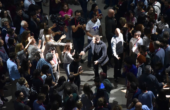 Verdi’s Stiffelio: The title character (Luciano Ganci) and his adoring followers mixed up with audience members