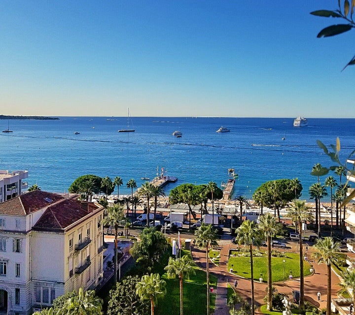 <p>Welcome to paradise. Le Grand Hotel, Cannes.</p>