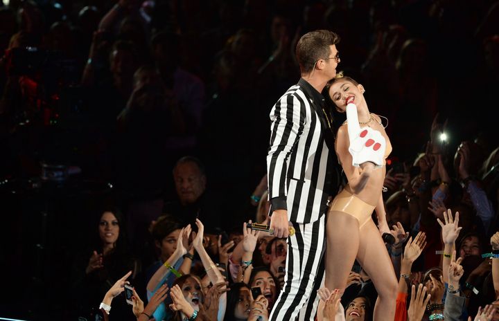 Robin Thicke and Miley Cyrus perform during the 2013 MTV Video Music Awards at the Barclays Center on August 25, 2013. 