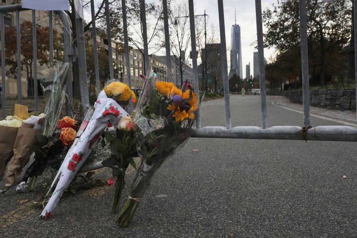 A makeshift memorial stands on a bike path in lower Manhattan on November 1, 2017 in New York City. Eight people were killed and 12 injured on October 31 when suspect 29-year-old Sayfullo Saipov intentionally drove a truck onto the path.