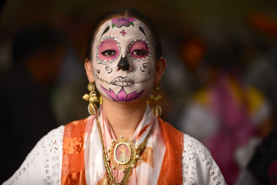 Stunning Day Of The Dead Portraits Capture The Holiday's Unique Beauty ...