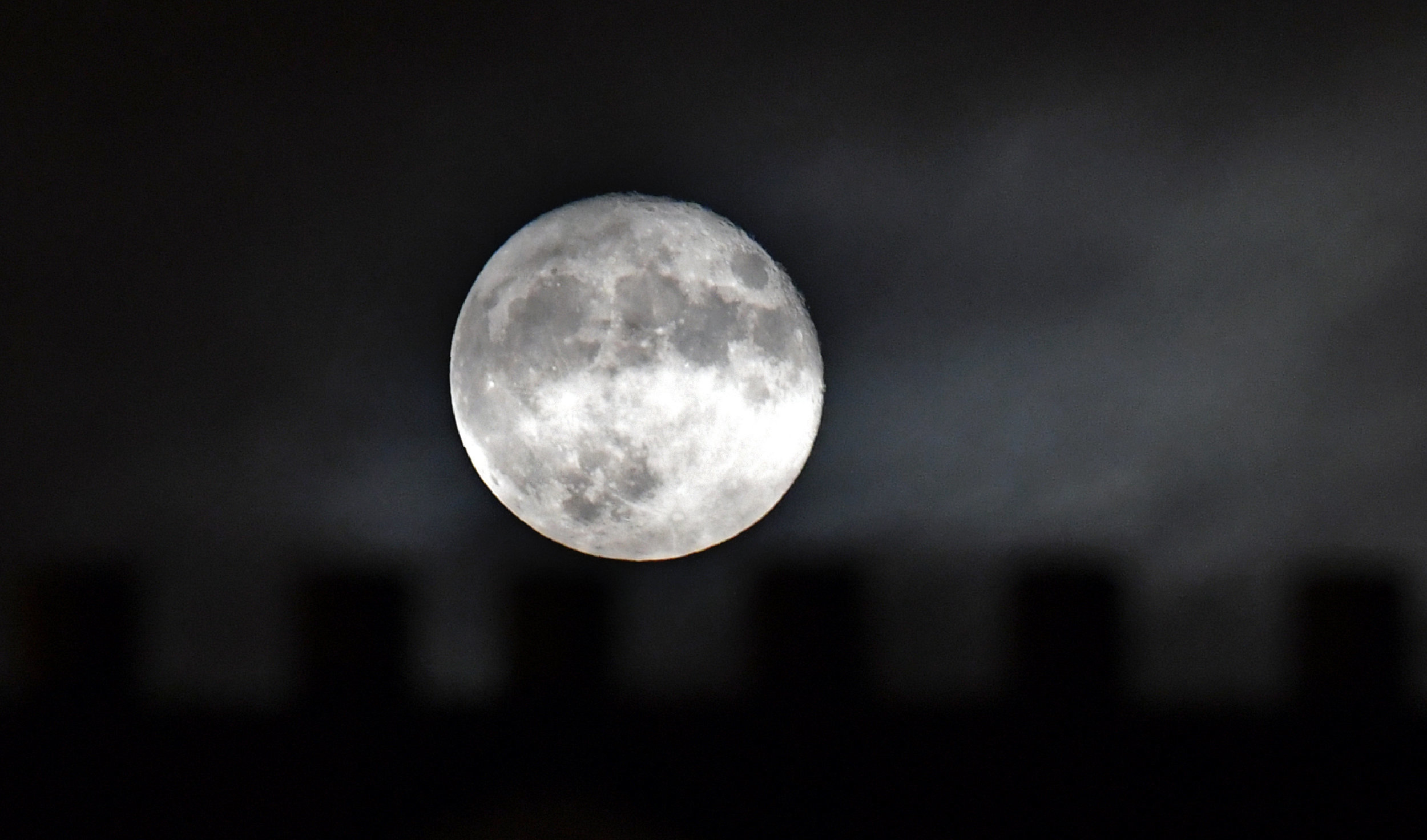 Supermoon 2017: UK To Get A Stunning View Of Beaver Moon In November ...