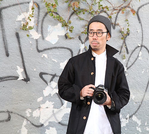 <p><strong>Fumi shoots for Japanese magazines.</strong></p>