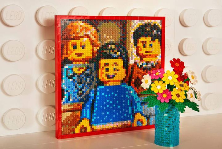 To enter the contest, participants must answer one question: “If you and your family had an infinite supply of LEGO bricks, what would you build?”