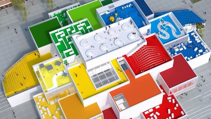 There's A Life-Sized Lego House And Could Stay There For Free |