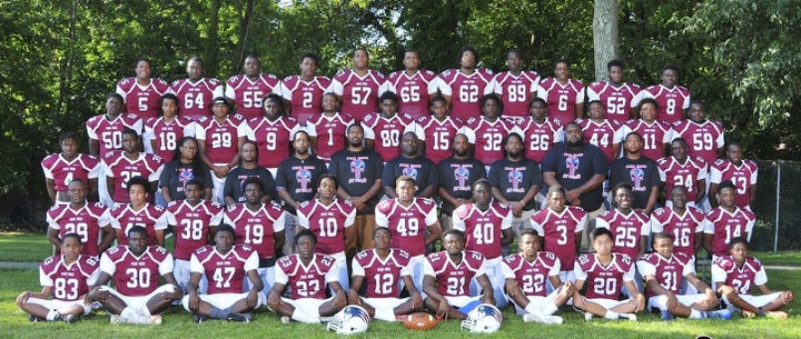 Penn Wood High School (Pennsylvania) Football Program are this year’s Delaware Valley League Champions. The team earned a District 1 Class 6A playoff berth with the support of “Coach of Culture” Valencia Peterson. 