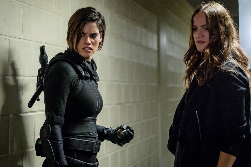 Missy Peregrym And Kelly Overton Missy Peregrym And Kelly Overton