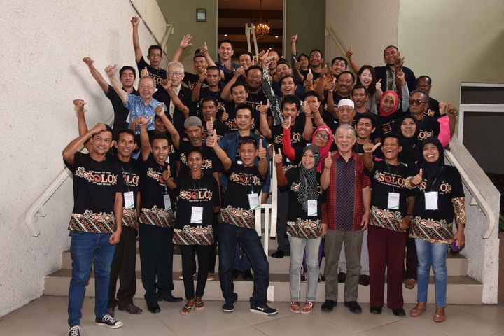 With participants in PerMaTa’s national leadership meeting (Solo, Indonesia, December 2016）
