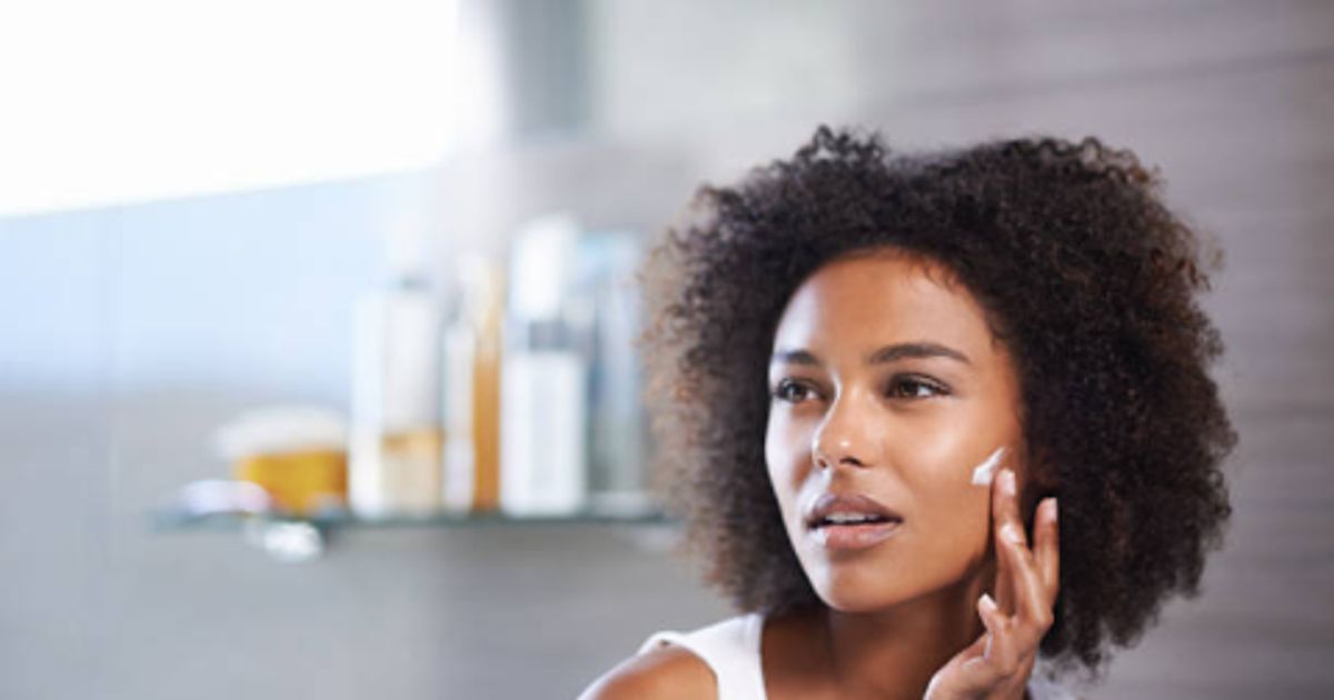 Need Beauty Advice Text An Esthetician On Your Skincare Spot Huffpost Contributor