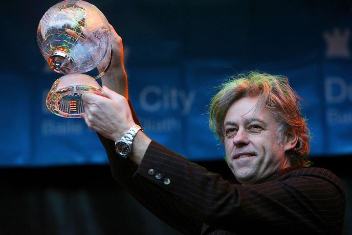 Bob Geldof plans to hand back his Freedom of the City of Dublin.