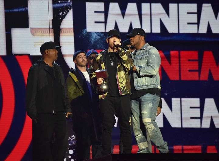 Eminem accepts his award at the EMAs