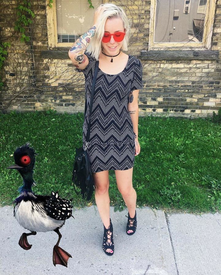 Leslie Disneybounding as the bird Becky from "Finding Dory."