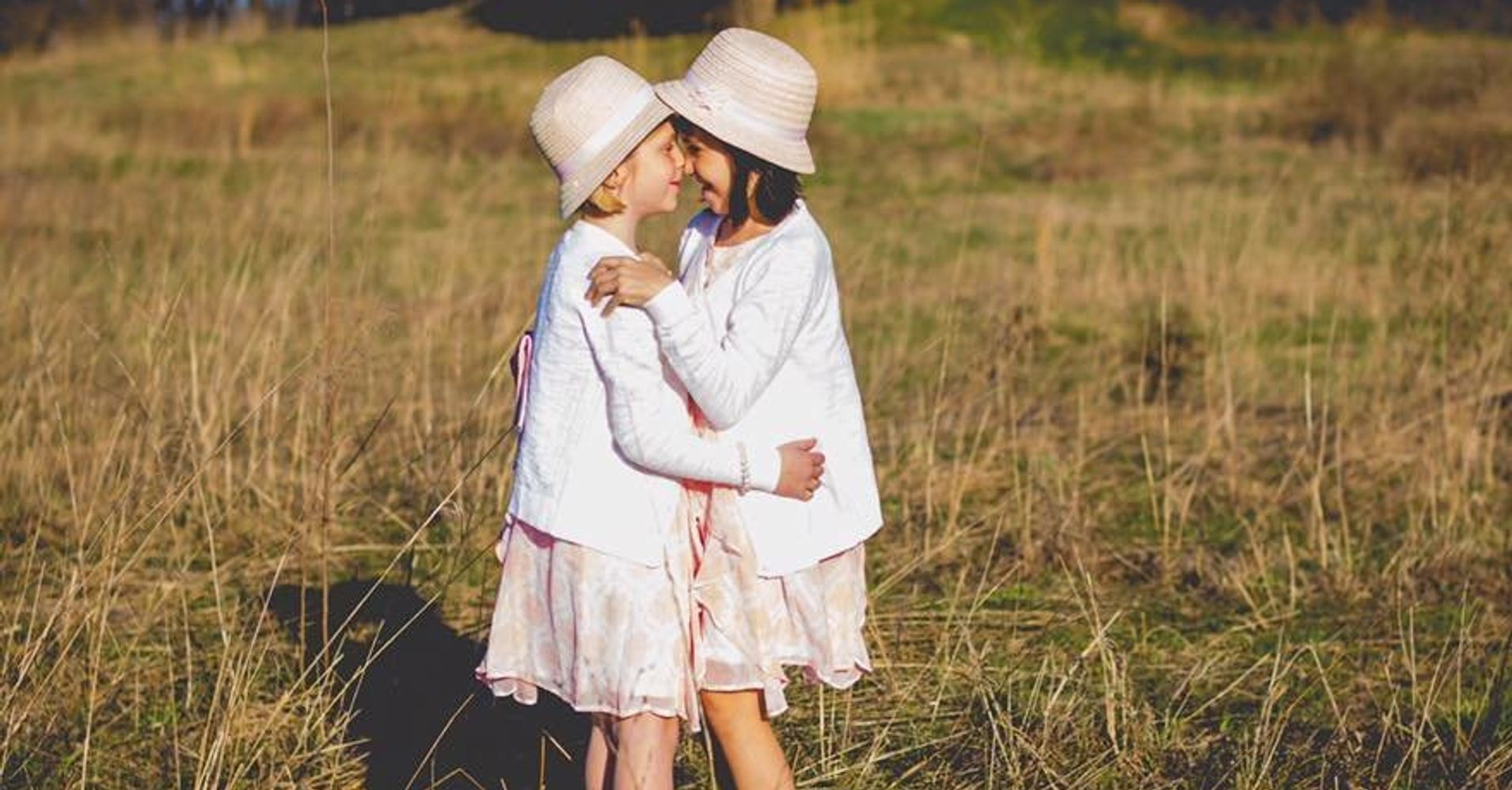 43 Photos Of Adopted Siblings That Show Family Is About Love, Not DNA