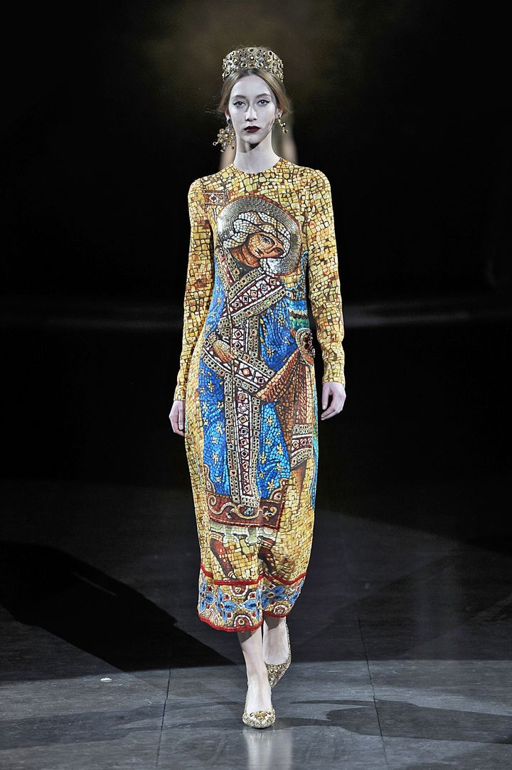  A model walks the runway at the Dolce & Gabbana fall 2013 ready-to-wear show in Milan, Italy. 
