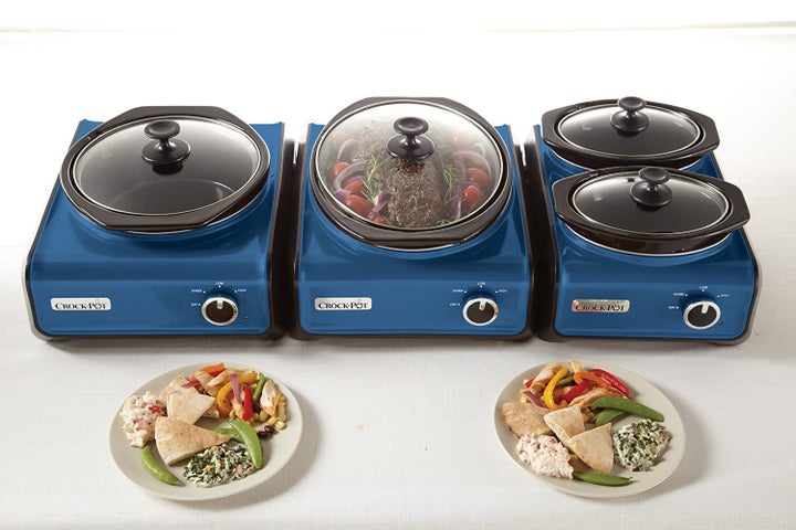 <a href="https://www.amazon.com/Crock-Pot-SCCPMD2-CH-Connectable-Entertaining-Metallic/dp/B00D45N4KQ?th=1" target="_blank">Crock-Pot's connectable entertaining systems</a> can cook an entire Thanksgiving meal. 