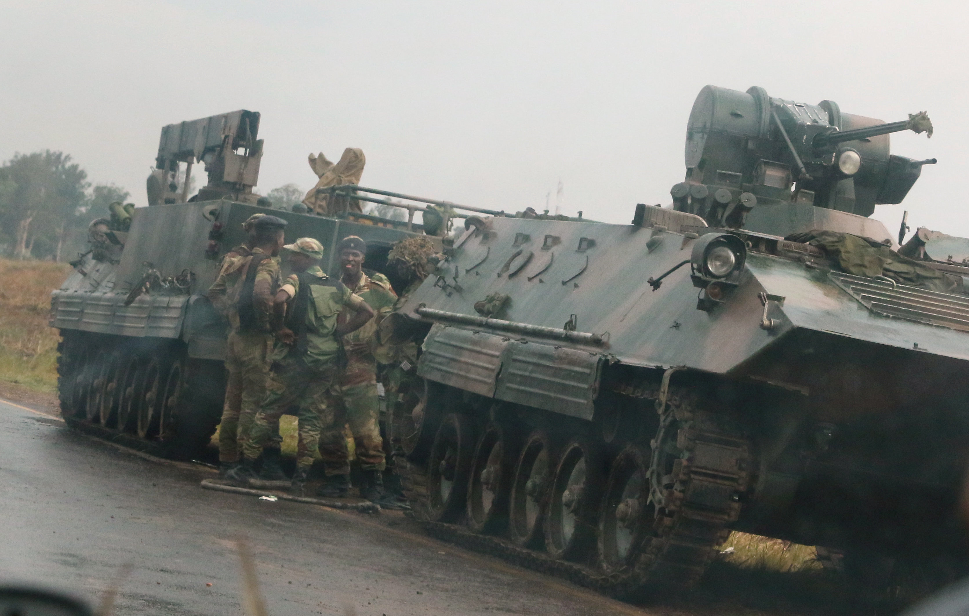 Zimbabwe’s Military Seizes Power And Holds President Mugabe Amid Rumors ...