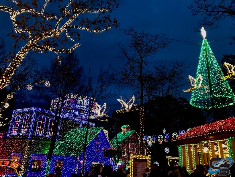 Light Up the Night at Silver Dollar City's 'An Old Time Christmas ...