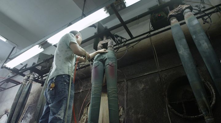 <p> RiverBlue features denim treatment in Chinese factory </p>