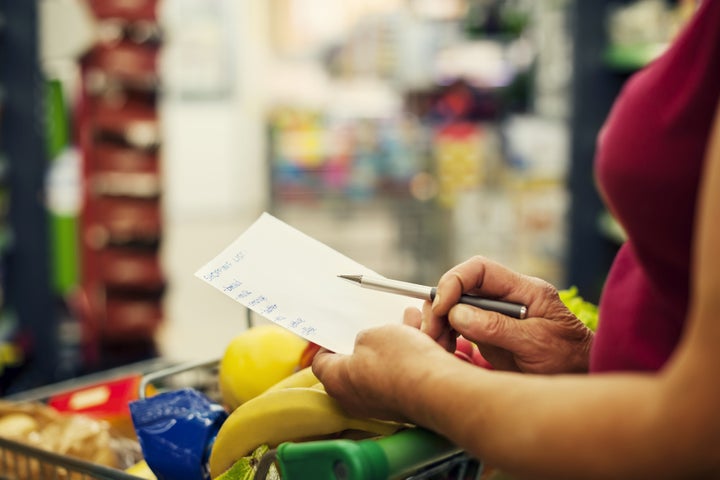 The "Guest-mator," a new tool from nonprofit Save the Food, helps hosts calculate how much of each ingredient to buy.