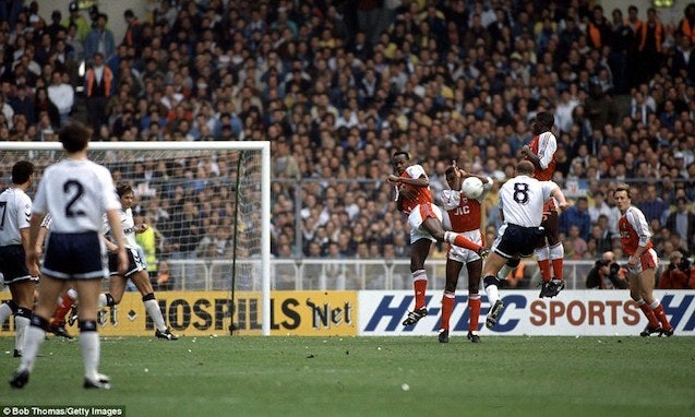 <p><strong><em>Gazza’s “schoolboy’s own” golazzo vs Gunners at Wembley</em></strong></p>