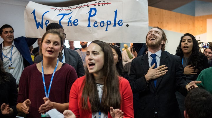 <p>‘<em>And we proudly stand up, Until you keep it in the ground....</em>’</p><p>Young protesters disrupting White House panel at COP23</p>