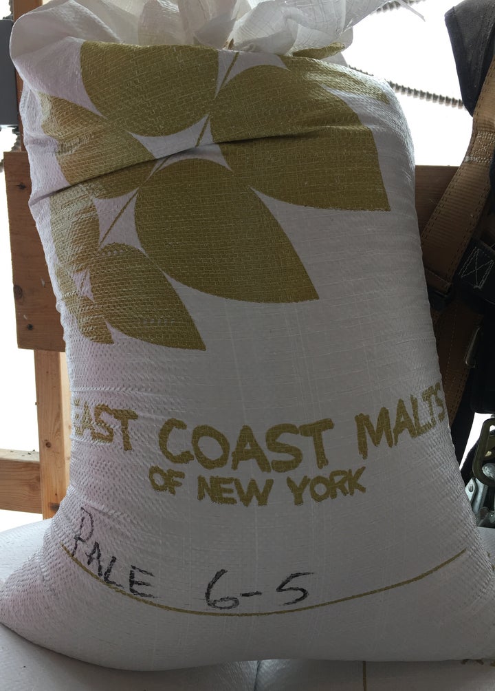 <p>Finger Lakes Distilling - Bag of Malts</p>