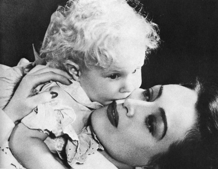 <p>Christina and Joan Crawford</p>