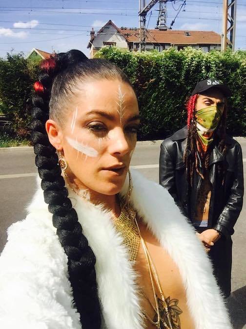 <p><strong><em>Gold Lemonade — smart, sexy female DJ and a hip hop artist as a band </em></strong></p>