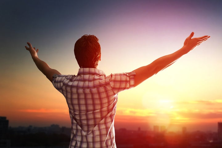 <p>Being purposefully aware of your surroundings is the first step in becoming more mindful. </p>
