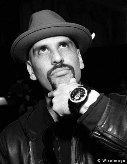 <p>Guitarist Dave Kushner is the founder of The Hellcat Saints.</p>