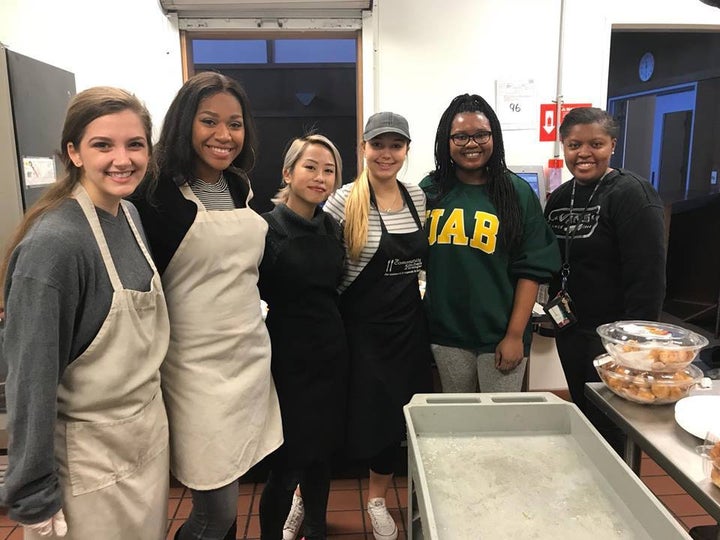 The University of Alabama Birmingham chapter of Universities Fighting Hunger has joined the “silent guest” campaign to help South Sudan. You can visit their WFP fundraising page here. 