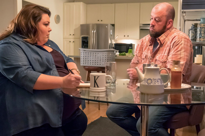 Chrissy Metz and Chris Sullivan in "This Is Us."