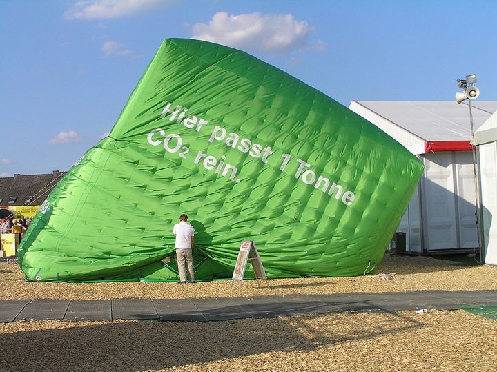 This cube is representing the volume of one ton of carbon dioxide. The picture was taken on the "Hessentag" 2009 in Langenselbold, Hesse, while the cube was dismounted. A symbol of the stagnating discussion on global warming?