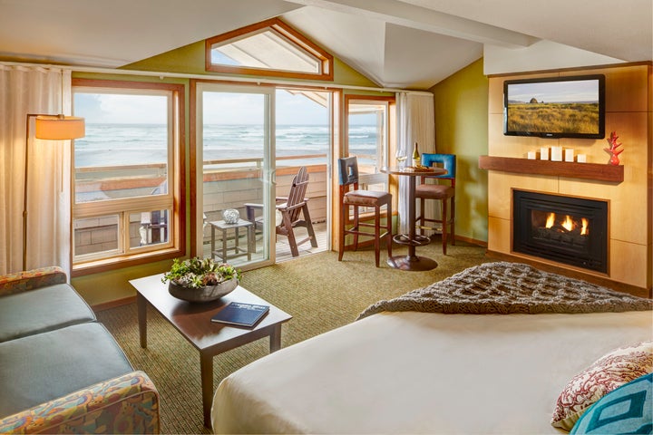 <p>Oceanfront king suite at Surfsand Resort</p>