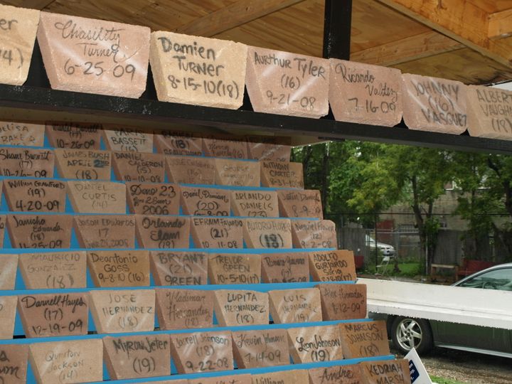 A memorial in Chicago’s Roseland neighborhood bears the names of slain Chicago children stands at 112th Street and Michigan Avenue.