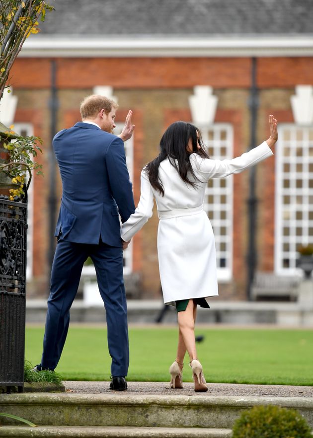 Prince Harry And Meghan Markle Pose For Their First Photos As An Engaged Couple Huffpost Uk 