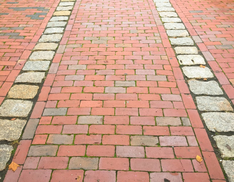 Detail of Newport’s downtown streets.