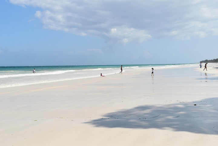 <p>Diani Beach, KENYA</p>