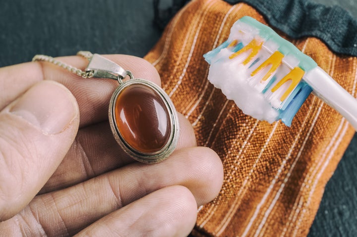 How to Clean Silver and Gold Jewelry with Simple Shine [VIDEO]