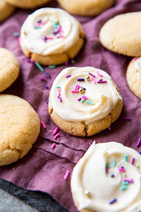 Christmas Sugar Cookies Recipe with Easy Icing - Sally's Baking Addiction