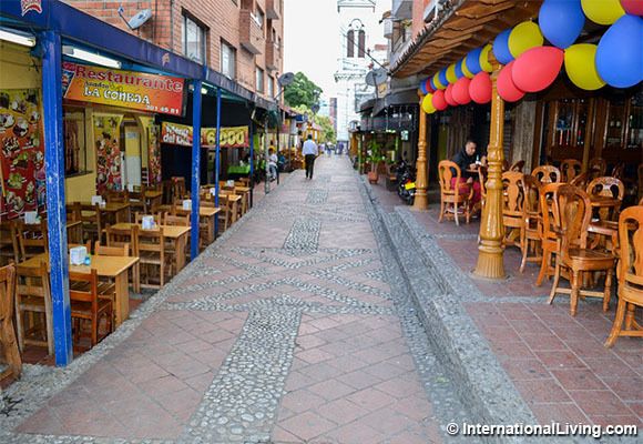 <p>Restaurant-lined alleyway. Sabaneta, Medellin, Colombia.</p>